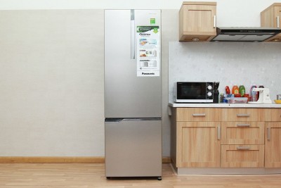 Tủ lạnh Panasonic 322 lít NR-BV368XSVN
